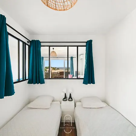 Apartment Le Phare Giens Clim/wifi/parking *