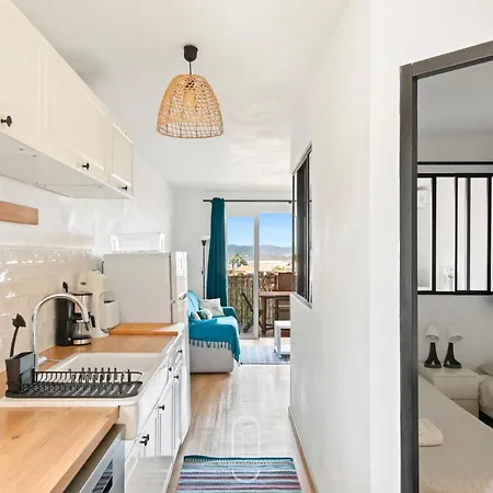 Apartment Le Phare Giens Clim/wifi/parking *