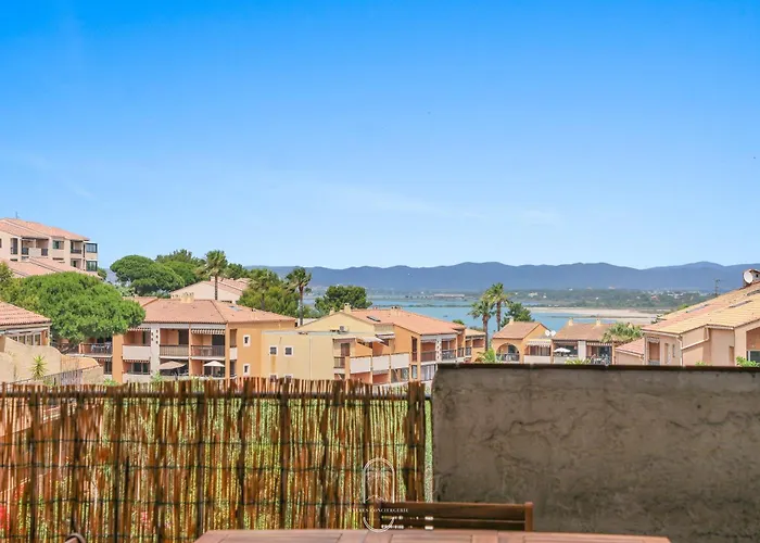 Le Phare Giens Clim/wifi/parking Daire Hyères