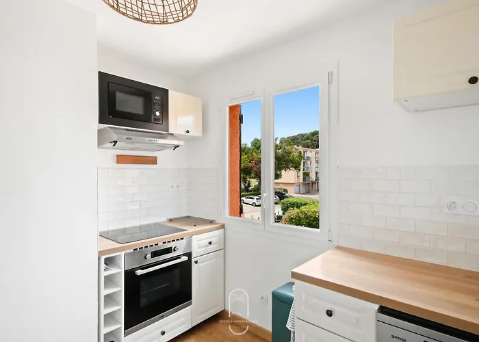 Le Phare Giens Clim/wifi/parking Lejlighed Hyères