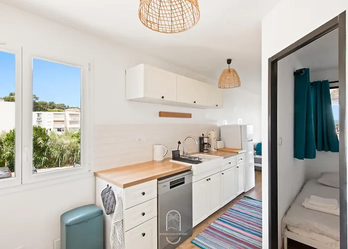 Le Phare Giens Clim/wifi/parking Lejlighed Hyères